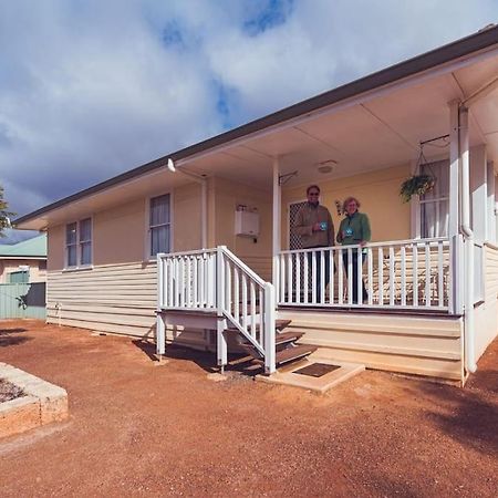 The Cottage - Wave Rock Short Stay Hyden Zewnętrze zdjęcie